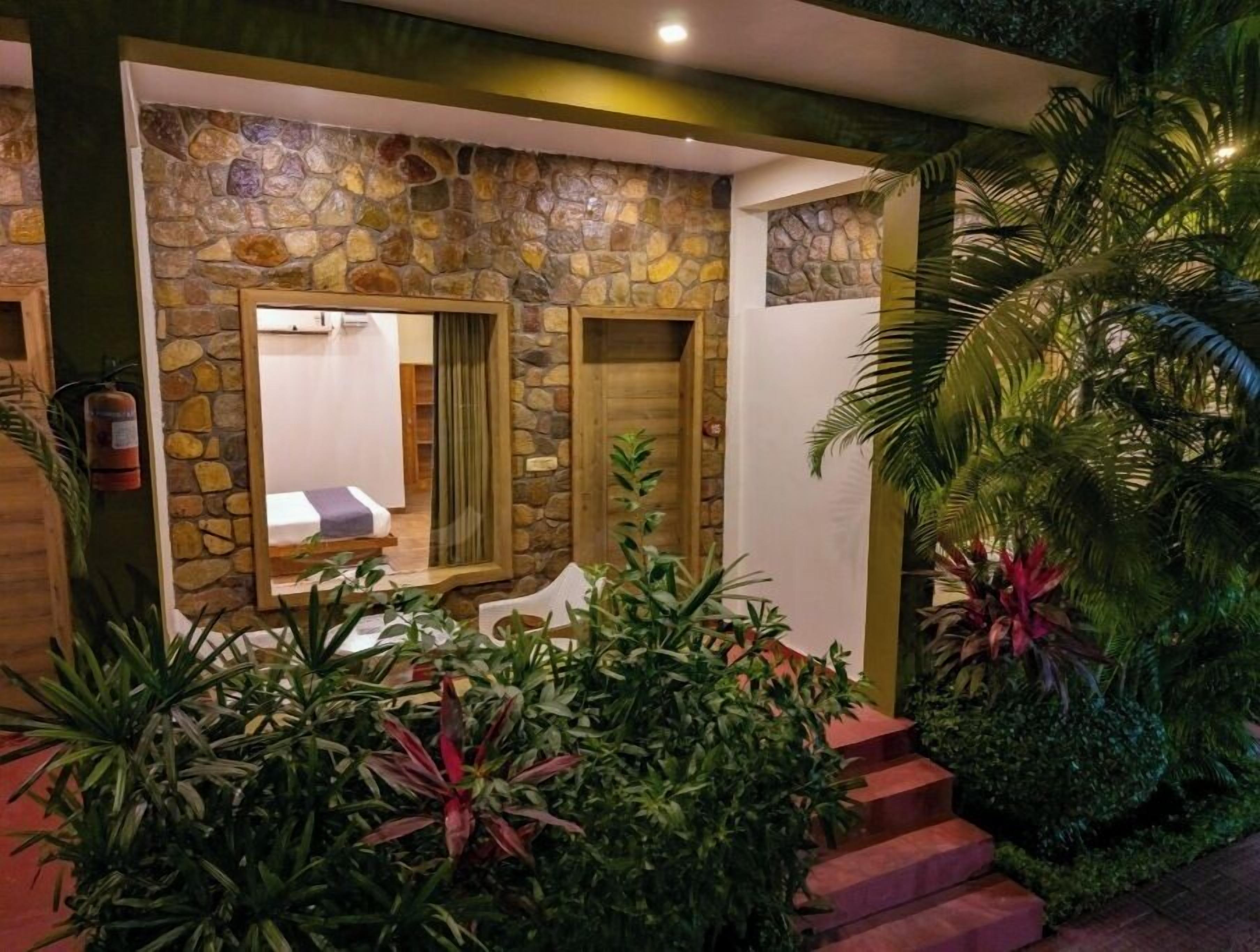 Deluxe Room | Free WiFi