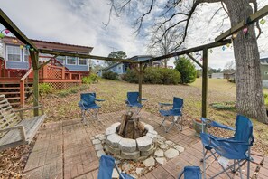 Apartment (0 Bedroom) | Interior - Dock Access On-site: Peaceful Lake Eufaula Retreat (Georgetown)