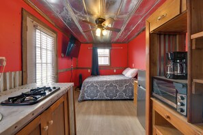 Apartment (0 Bedroom) | Interior - Dock Access On-site: Peaceful Lake Eufaula Retreat (Georgetown)