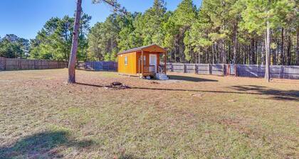Quaint Couple's Retreat in Rural Overton