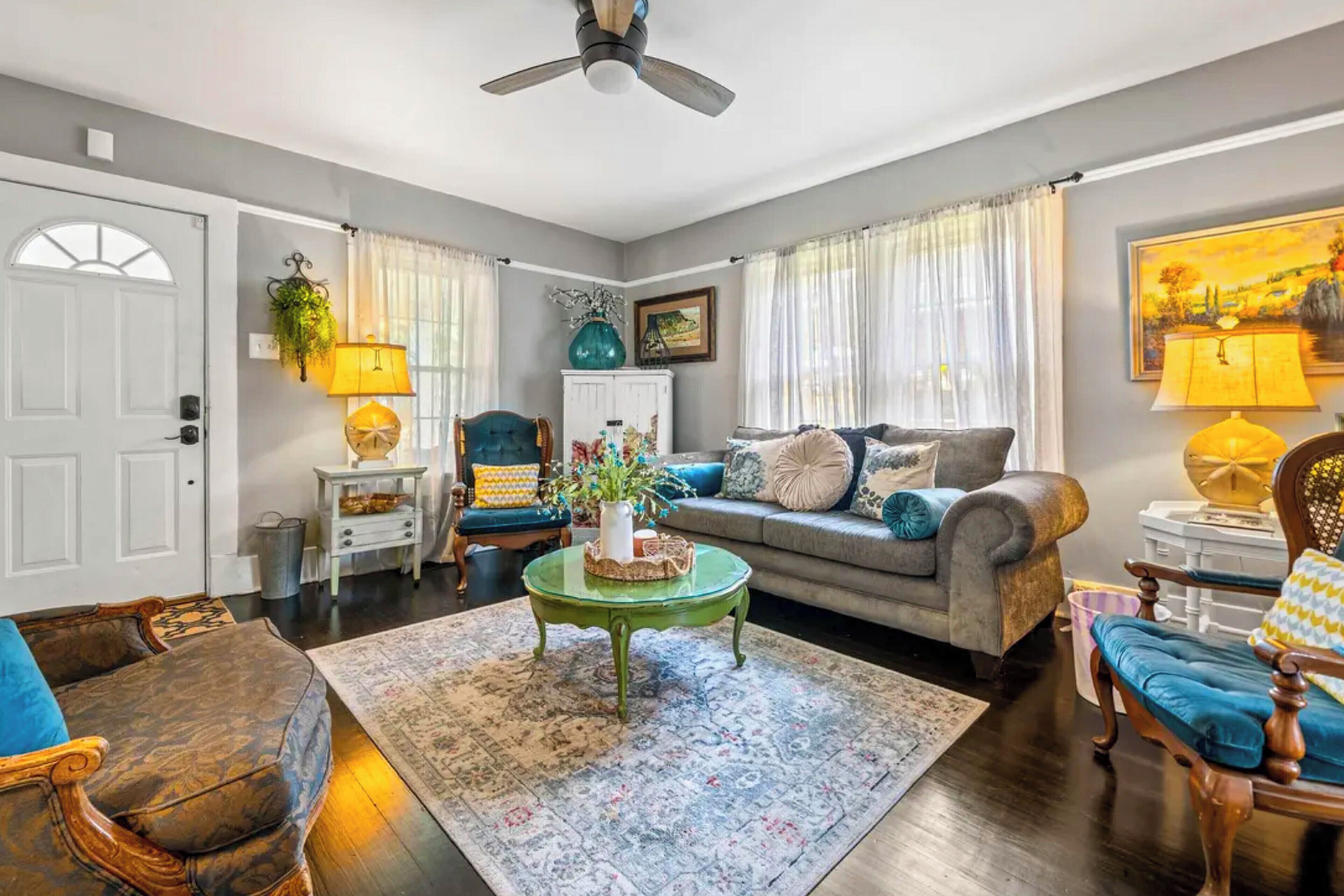 House (2 Bedrooms) | Interior