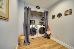 Apartment (3 Bedrooms) | Interior - 3 Blocks to Lake George Village: Spacious Home! (Lake George)