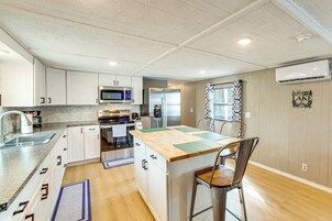 Casa (2 Bedrooms) | Interior