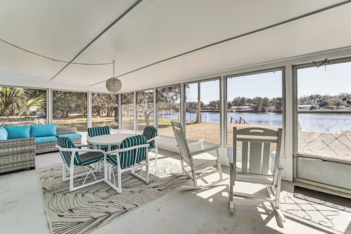 House (3 Bedrooms) | Front of property