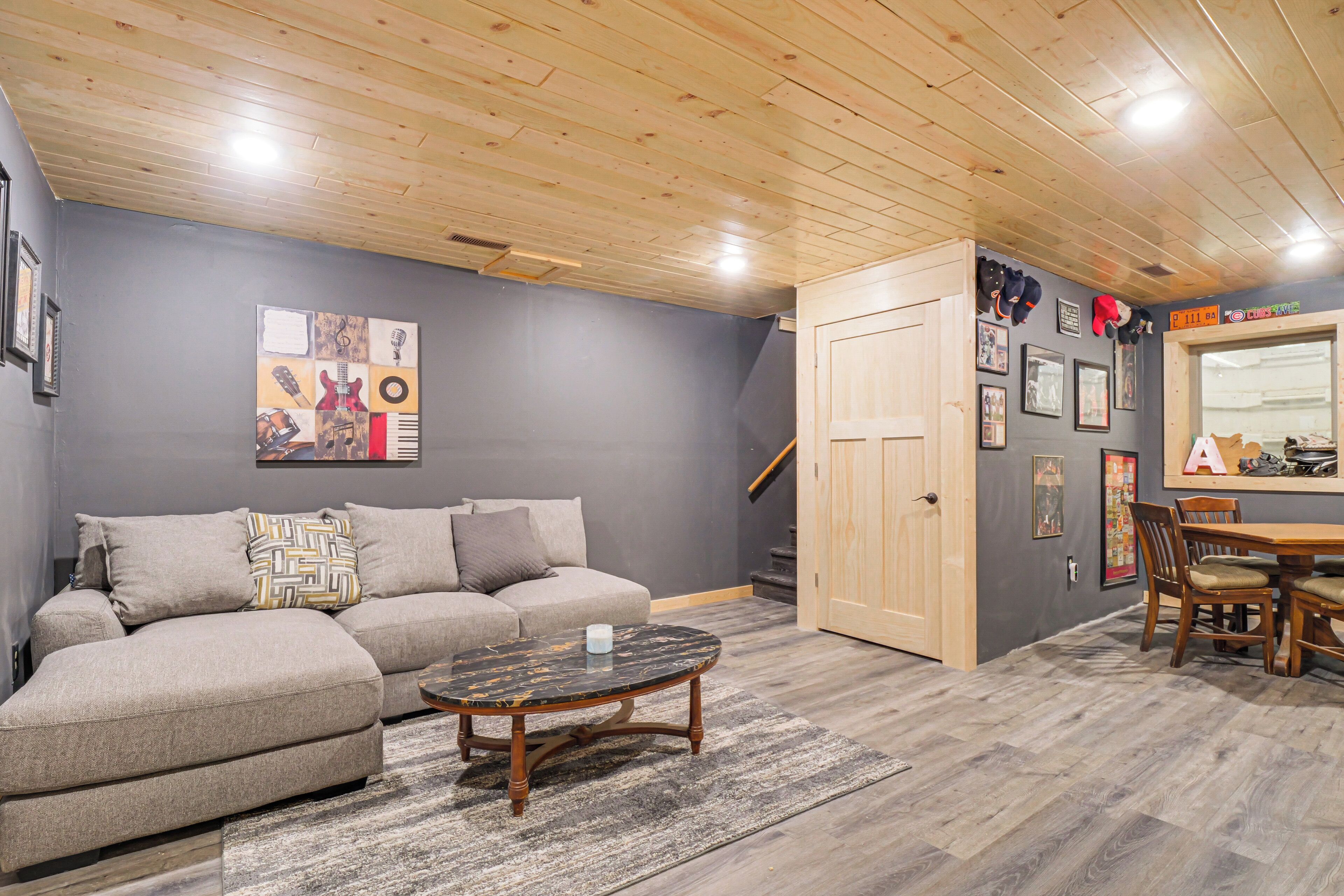 House (4 Bedrooms) | Interior
