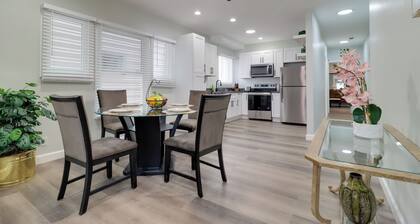 1 Mile to Henry Ford Hospital! Renovated Rental