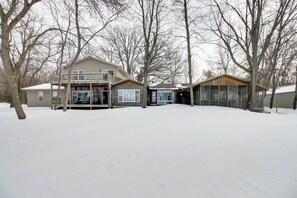 Interior - Family Nature Haven! Lakefront Pelican Lake Duplex (Ashby)