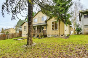 Interior - Mcm-inspired Decor & Top Location! Tumwater Duplex (Olympia)
