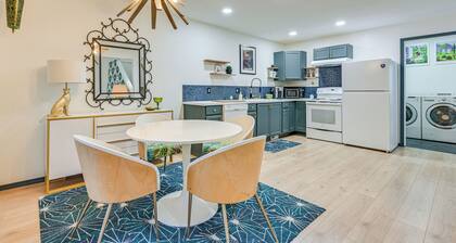 Mcm-inspired Decor & Top Location! Tumwater Duplex