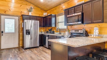 House (3 Bedrooms) | Bahagian dalam