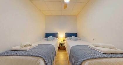 Modern apartment in the center of Tavernes