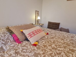 3 chambres, Wi-Fi gratuit, draps fournis