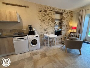Interior - Charming Gîte near Puy du Fou with parking (La Gaubretière)
