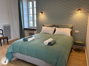 1 bedroom, free WiFi, bed sheets