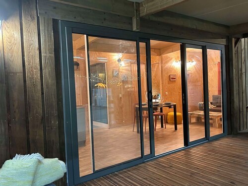 Cozy Chalet for 5 with Private Terrace