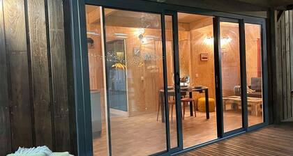 Cozy Chalet for 5 with Private Terrace