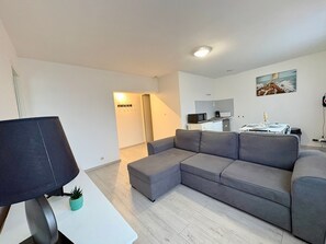 TV - Apartment for 4 near shops and beach, ideal for remote work (Saint-Jean-de-Monts)