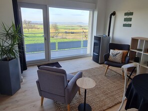 Interior - Cozy apartment in Vaudémont with private parking (Vaudémont)
