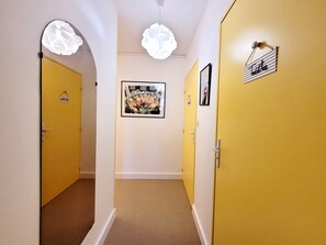 Interior - Canet-en-Roussillon: Studio for 2 with balcony (Canet-en-Roussillon)