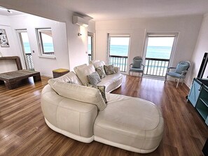 Living area - Casa Dora Gold by Sesimbra Sun Sea (Sesimbra)