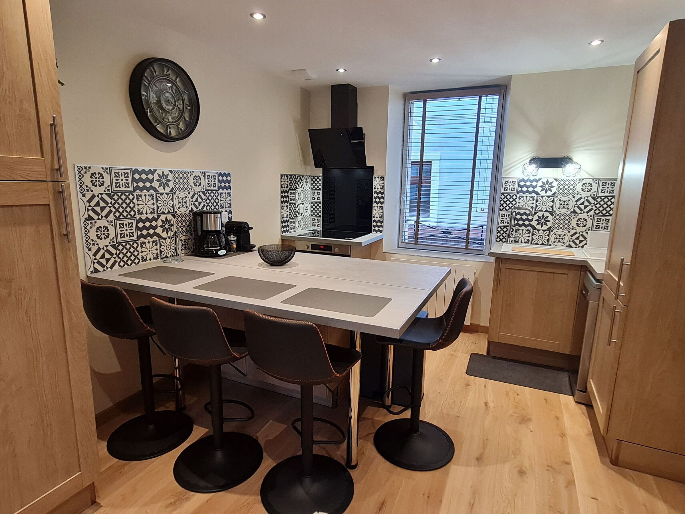 Réfrigérateur, lave-vaisselle