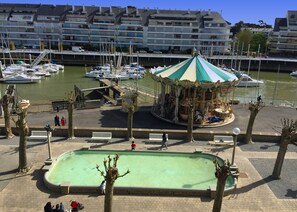 Point of interest - Crossing T2 with Balconies and Parking in Pouliguen (Le Pouliguen)