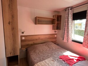 3 bedrooms, free WiFi - Mobile home 6 pers with terrace in Dolus-d'Oléron (Dolus-d'Oléron)