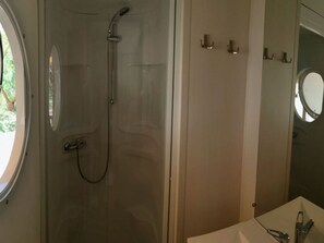 Bathroom - 3-bedroom mobile home with terrace in Collias (Collias)