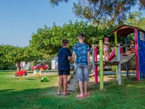 Children’s area - Mobile home 2 bedrooms with terrace in Vielmur-sur-Agout (Vielmur-sur-Agout)