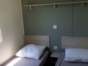 2 bedrooms, free WiFi - Comfortable Mobile Home with Terrace in Cavaillon (Cavaillon)