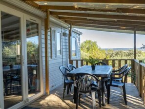 Outdoor dining - Mobile Home 3 Bedrooms - Private Terrace (Calvisson)