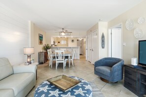 Smart TV - Sea Oats 511 Beachfront w/ Coastline Views, Paddle Ball, Beach Service! (Fort Walton Beach)