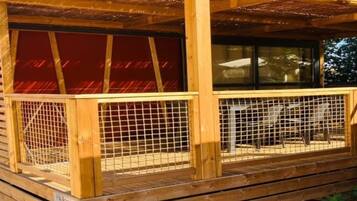 Enceinte de lâhĂ©bergement