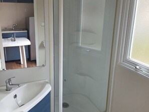 Bathroom - Mobile home 33m² for 4 people in Champagnac-le-Vieux (Champagnac-le-Vieux)