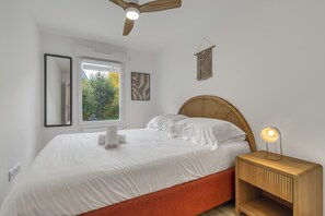2 bedrooms, iron/ironing board, travel crib, WiFi - La caseta, appartement tout confort (Duingt)