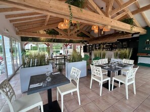 Dining - Comfortable mobile home for 5 with terrace in Espelette (Espelette)
