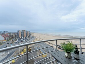 Property grounds - Zon & Zee with seaview by Interhome (Oostende)