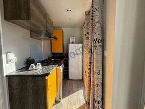 Frigorífico, microondas y lavavajillas