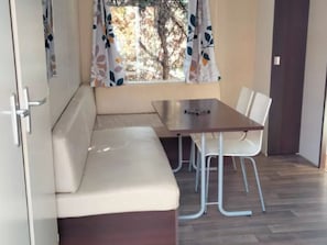Dining - Mobile Home 2 Bedrooms with Terrace (Vielmur-sur-Agout)