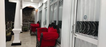 Hotel Diamond Palace