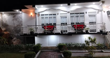 Hotel Diamond Palace