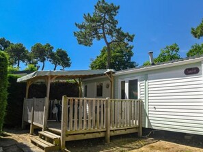 Exterior - Comfortable Mobile Home with Terrace for 6 ppl. (Jard-sur-Mer)