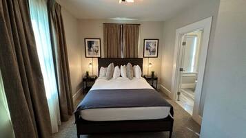 House, 1 Bedroom | 1 bedroom, laptop workspace, iron/ironing board, free WiFi
