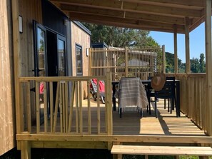 Outdoor dining - Mobile Home for 4 with Terrace in Dolus-D'Oléron (Dolus-d'Oléron)