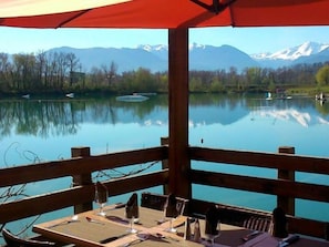 Outdoor dining - Comfortable chalet with terrace, perfect for 6 people (Baudreix)