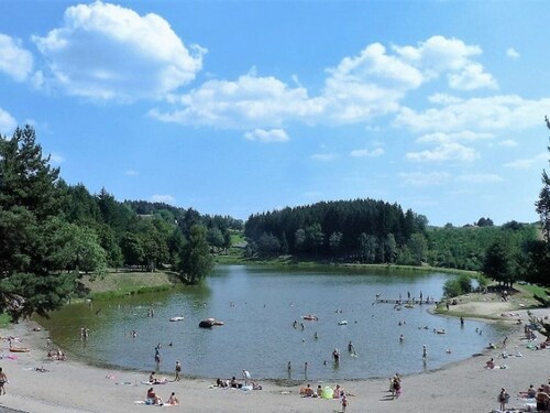 35m² Chalet, 3 bedrooms, 6 people, Champagnac-le-Vieux