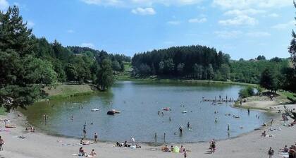 35m² Chalet, 3 bedrooms, 6 people, Champagnac-le-Vieux