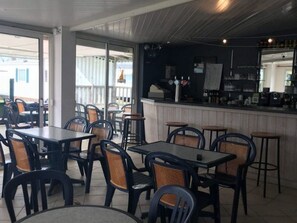 Dining - Spacious mobile home with terrace for 6 people (La Faute-sur-Mer)