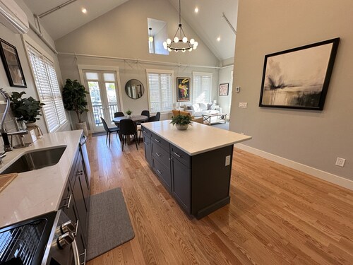 Brand New Construction! 3 Unit/5 Bed Property 5 Bedroom Home