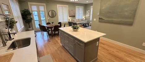 Apartment, 2 Bedrooms | Interior